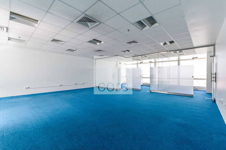 4 fitted office w/ partition