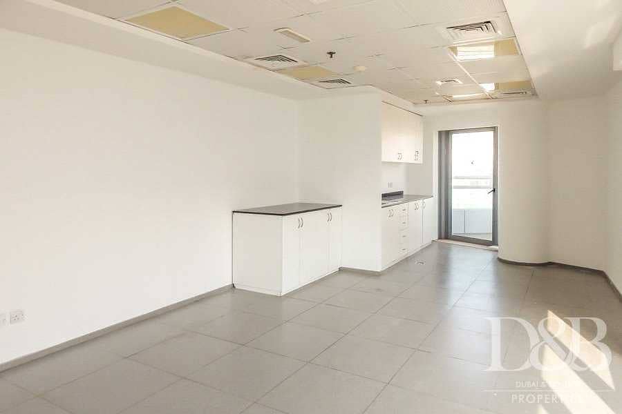 6 Spacious Fully Fitted Office with Balcony