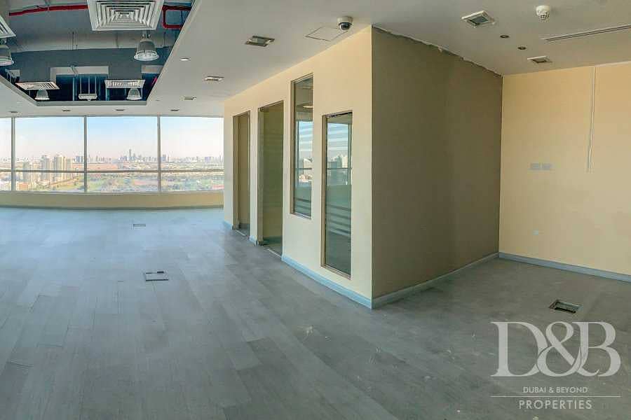 5 Fully Fitted Office | With Full Sea View