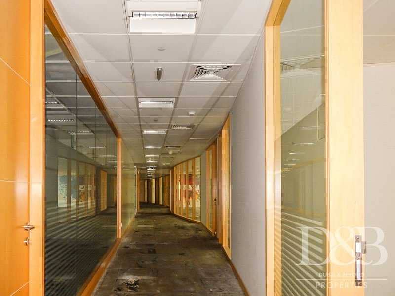 6 High Quality Fit Out | Chiller Free Office