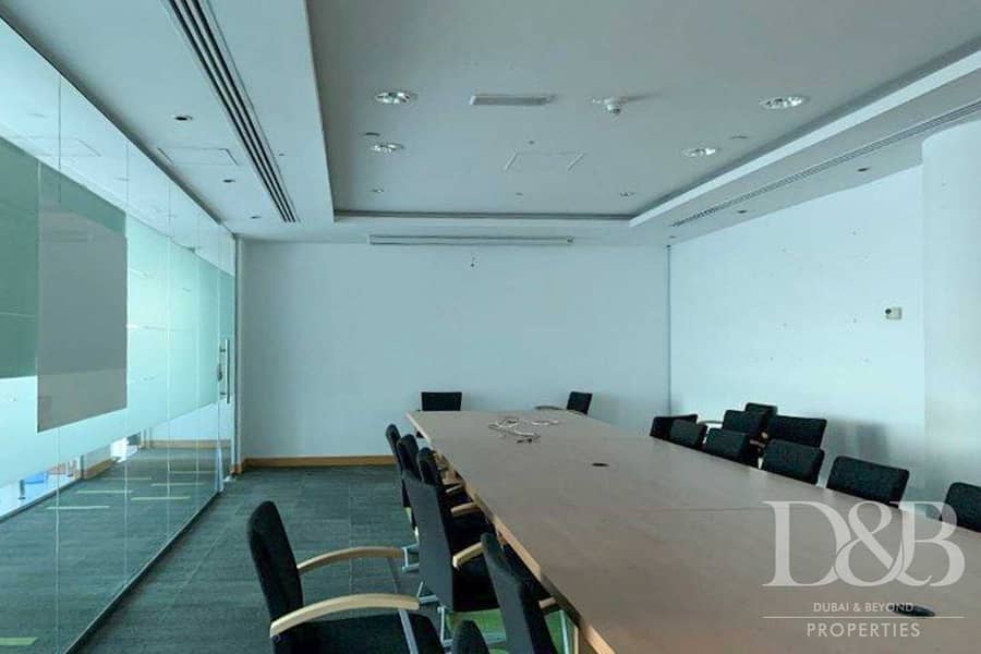 17 Fully Fitted Office | With Full Sea View