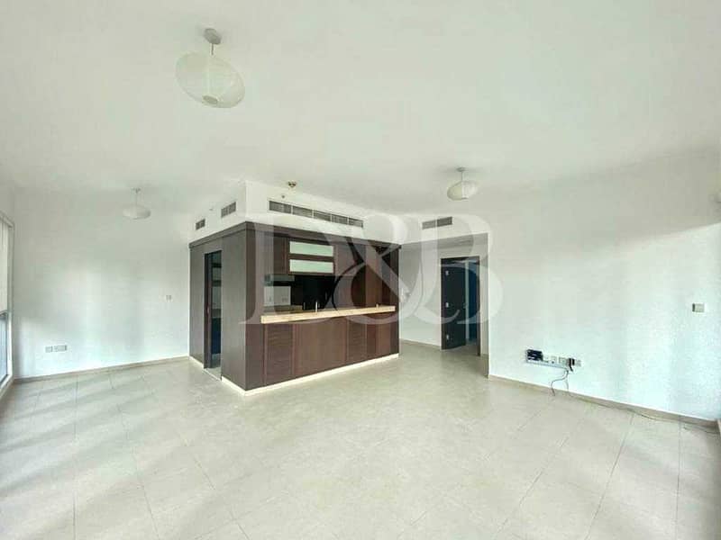 4 Great Deal | Bright and Largest Apartment