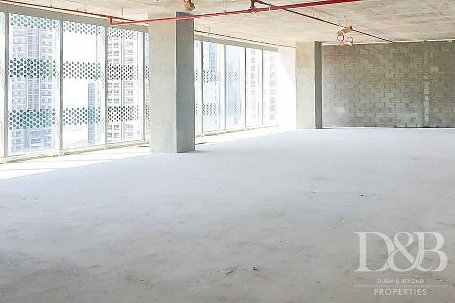 3 Spacious Layout | Lake View Office in Opus Tower