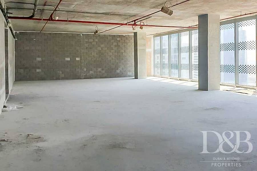 6 Spacious Layout | Lake View Office in Opus Tower