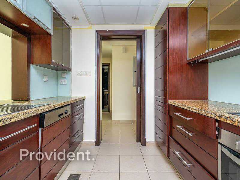 6 Ready Investment | Vacant | Spacious Layout