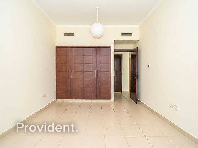 9 Ready Investment | Vacant | Spacious Layout