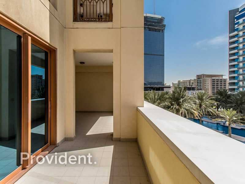 6 Beautiful Extended Balcony | Marina View | C Type