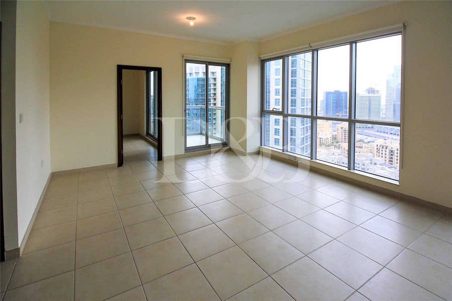 6 High Floor | Spacious and Bright | Rented