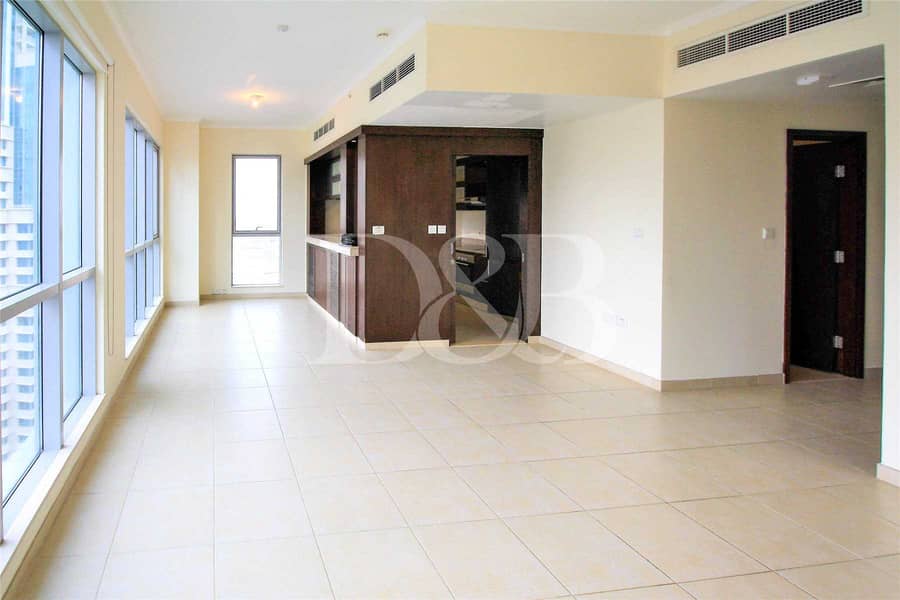 8 High Floor | Spacious and Bright | Rented
