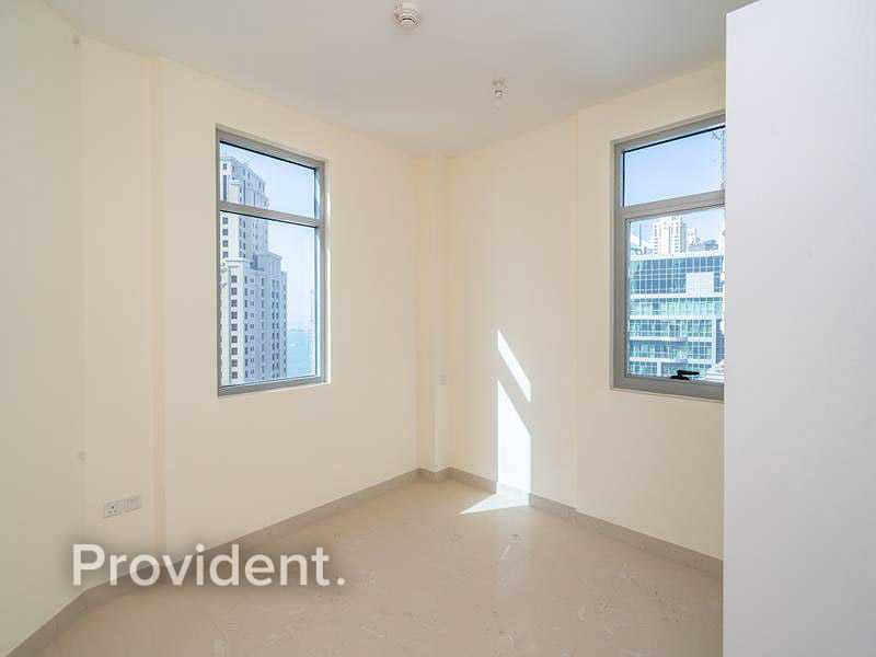 29 Exclusive | High Floor | Vacant Apartment