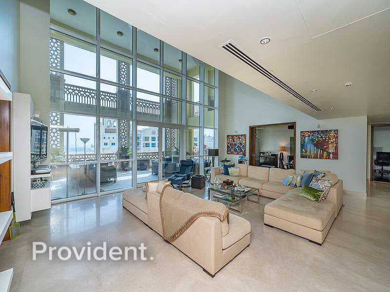 5 Luxurious furnished Duplex with Palm views