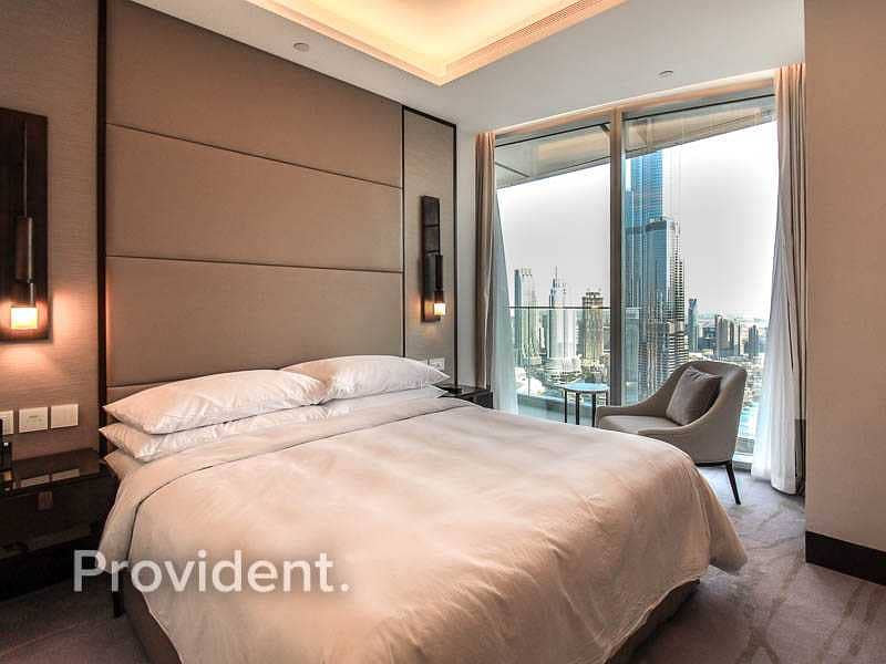 13 First Class Living | Burj Khalifa View | Luxury