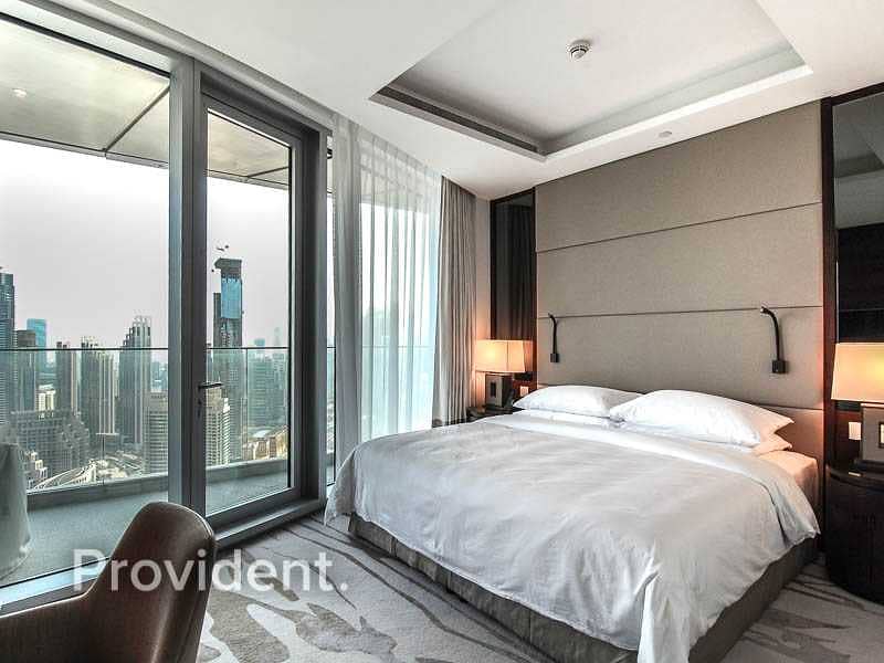 14 First Class Living | Burj Khalifa View | Luxury