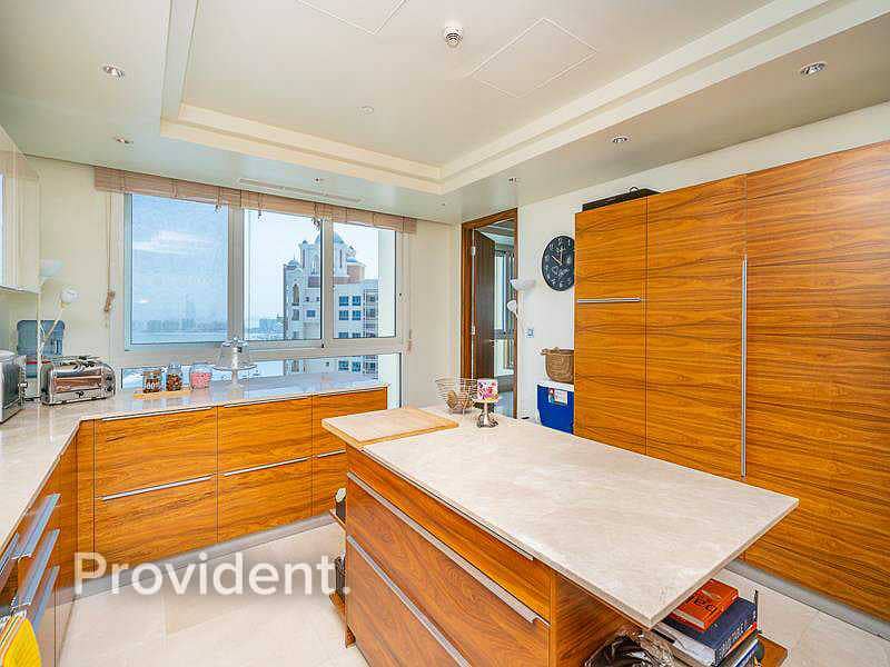 14 Luxurious furnished Duplex with Palm views