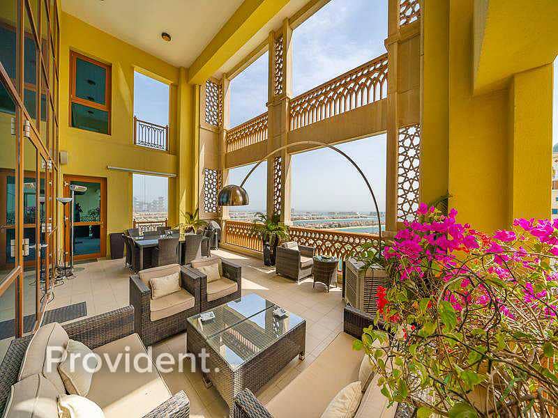 27 Luxurious furnished Duplex with Palm views