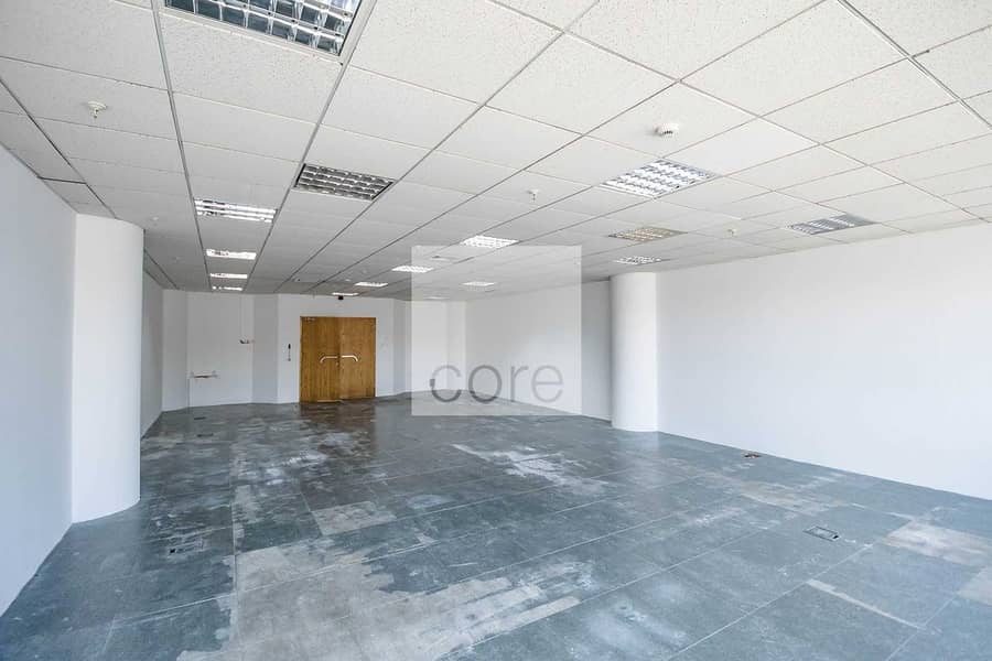 Vacant Office | Low Floor | DED License