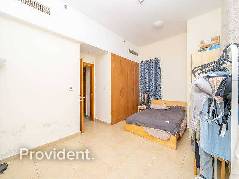 10 High ROI | Spacious 1 Bed | Close to Metro