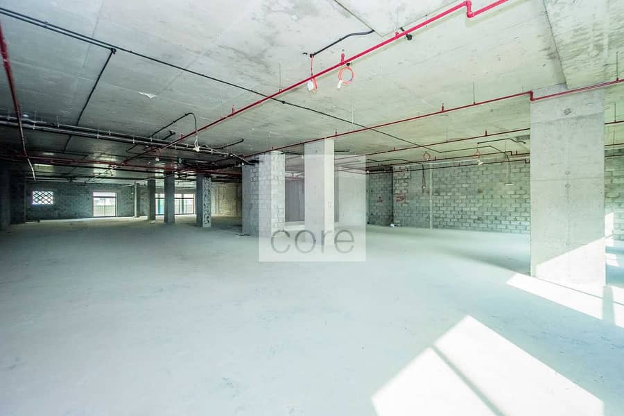 7 Full Floor | Shell and Core | 12 cheques payment