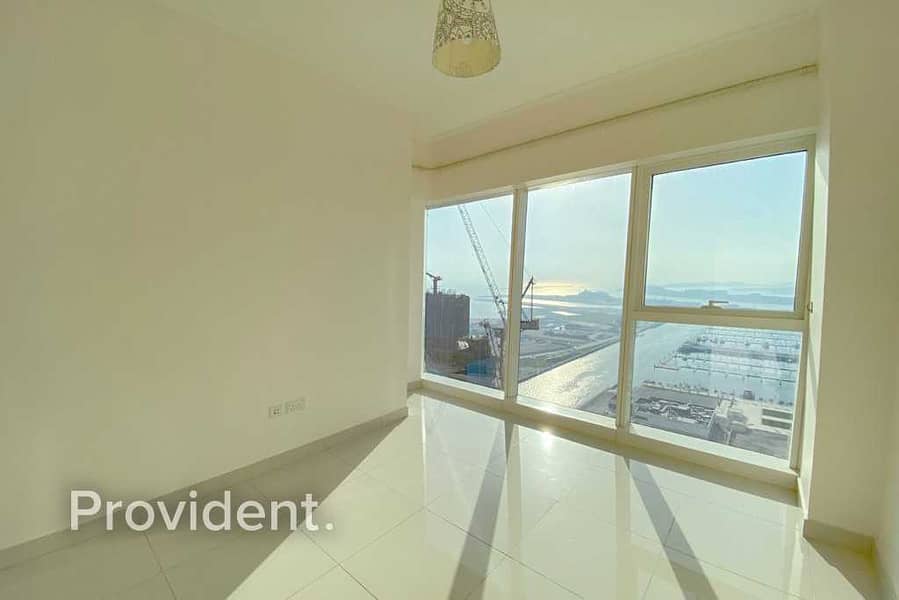 6 Spacious 2BR|Full Sea View|Mid Floor|Move In Ready