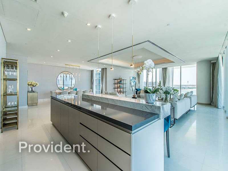 5 Upgraded Furnished | Panaromic Sea View Penthouse