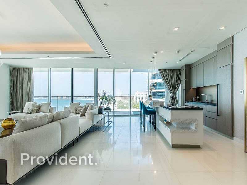 11 Upgraded Furnished | Panaromic Sea View Penthouse