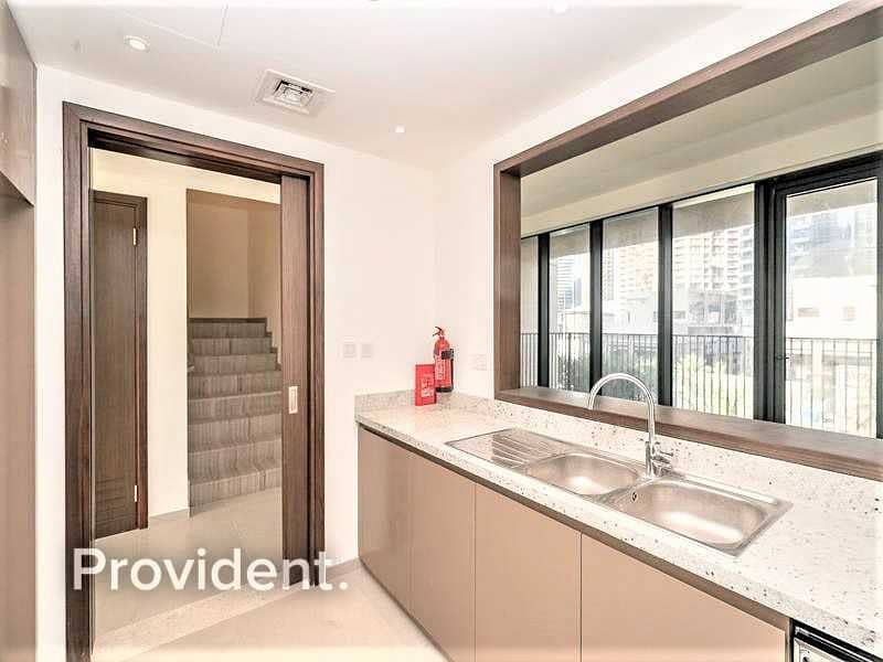 14 Podium Townhouse with Private Garden