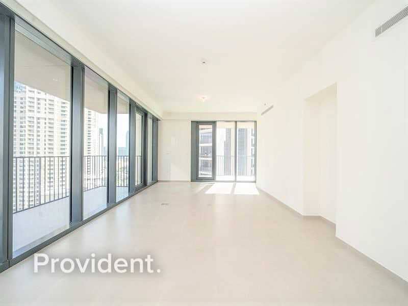 2 Boulevard Facing | Bright Corner Unit