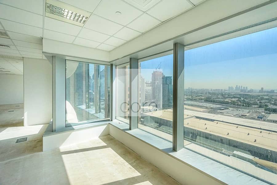 2 Fitted Unit | Low Floor | Sheikh Zayed Views