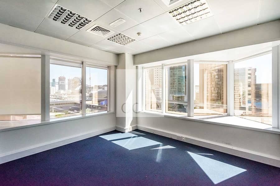 6 Full Floor Office | Spacious | Partitioned