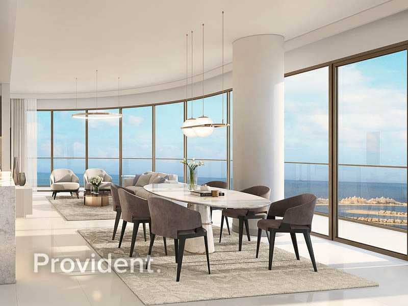6 Luxurious Penthouse with Panoramic Sea View