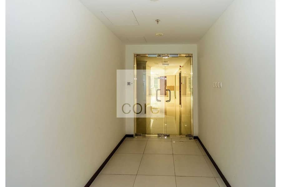 4 Spacious Fitted Office| Low Floor | Parking