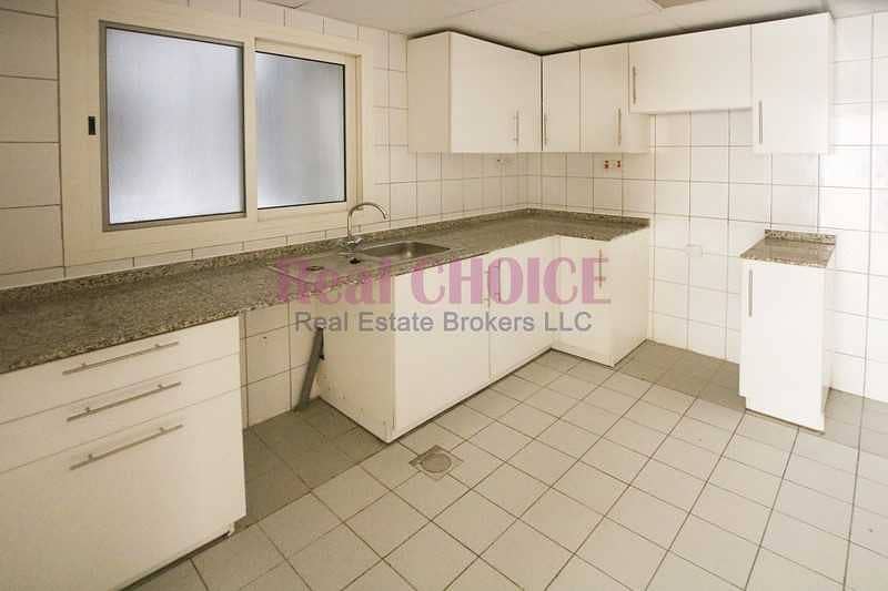6 1BR| Laundry Rm| Balcony| Chiller Free| 4 Cheques