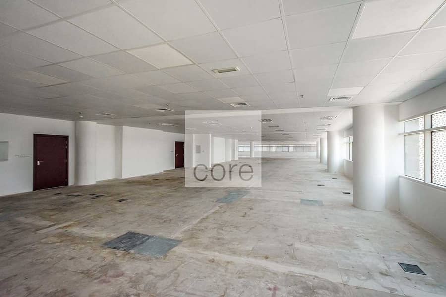 6 Full Floor Office | Spacious | Mid Floor