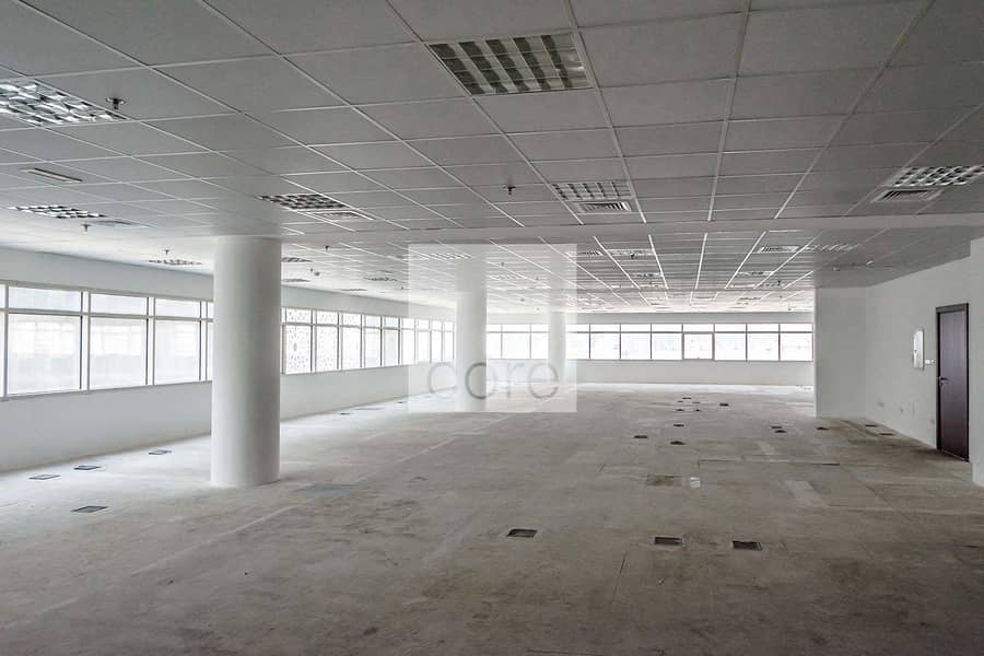 11 Full Floor Office | Spacious | Mid Floor