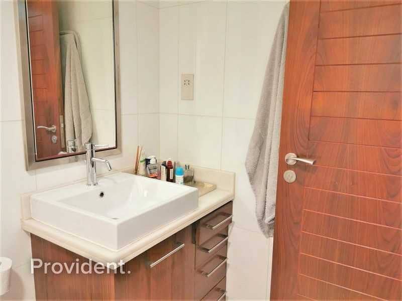 7 Large Unit | Boulevard View | Very Good Condition