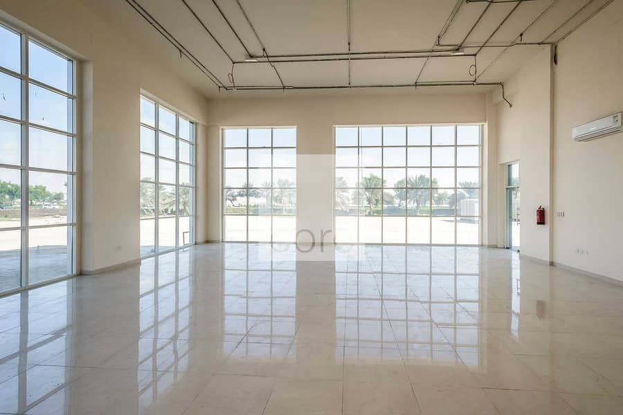 8 High standards showroom in Mussafah Area