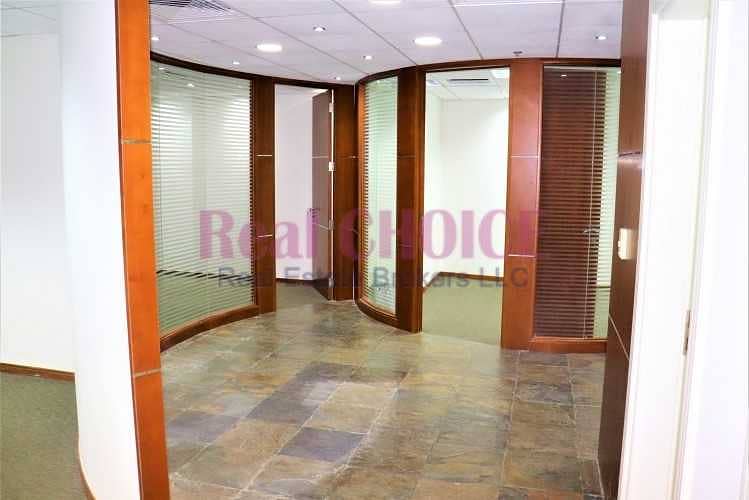 6 Fitted Office w/Partitions | Near Metro | Premium Building