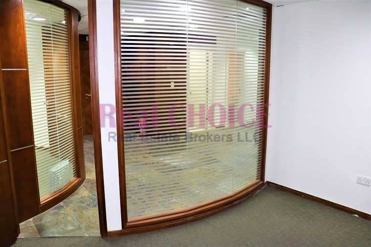 7 Fitted Office w/Partitions | Near Metro | Premium Building