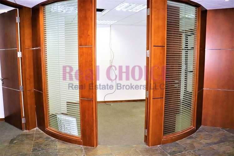 9 Fitted Office w/Partitions | Near Metro | Premium Building