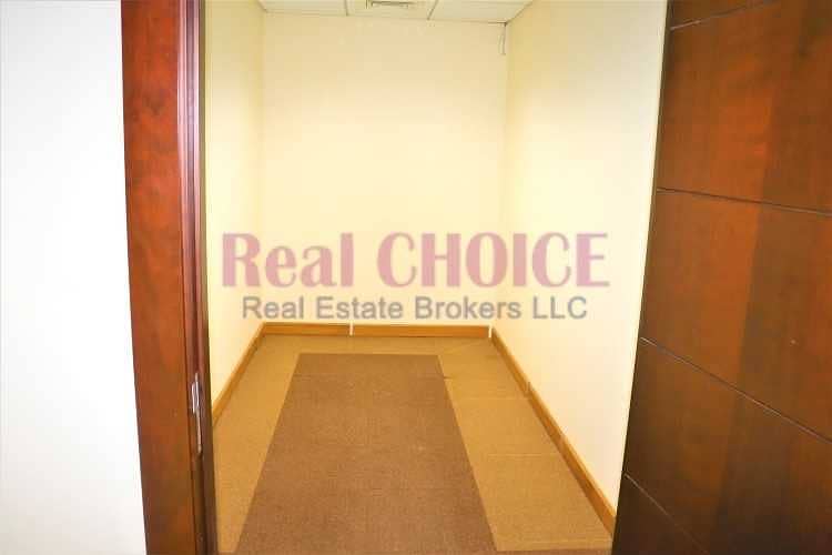 4 Spacious Fitted Office | Near Metro | Premium Building