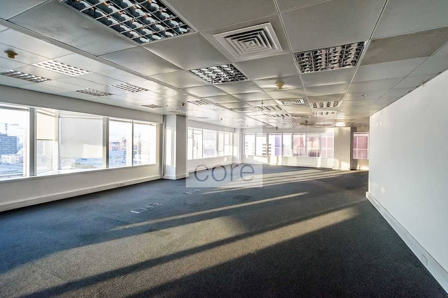 Full Floor Office | With 360 Degrees View