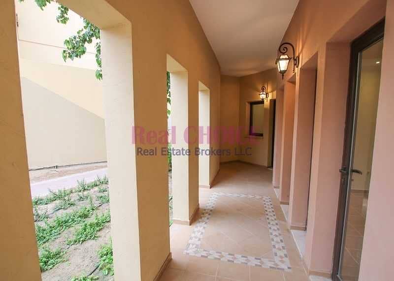 11 12 cheques | Ground floor 2br villa with direct access to greenery