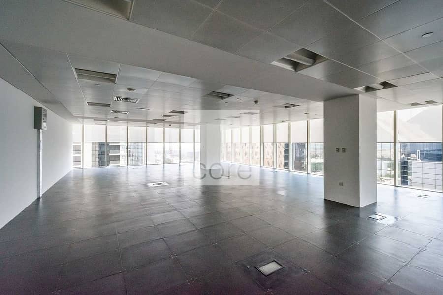 Ideally located spacious office high floor