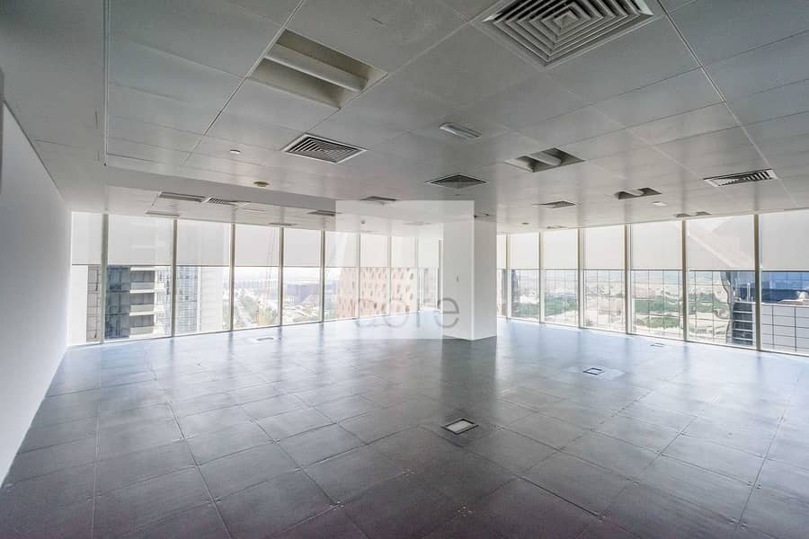 10 Ideally located spacious office high floor