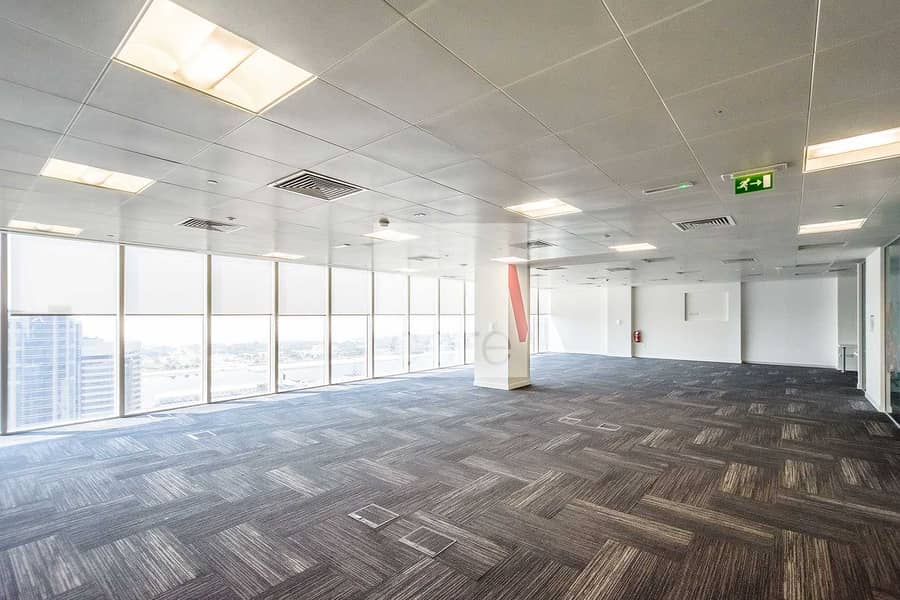 10 Fitted office on high floor good location
