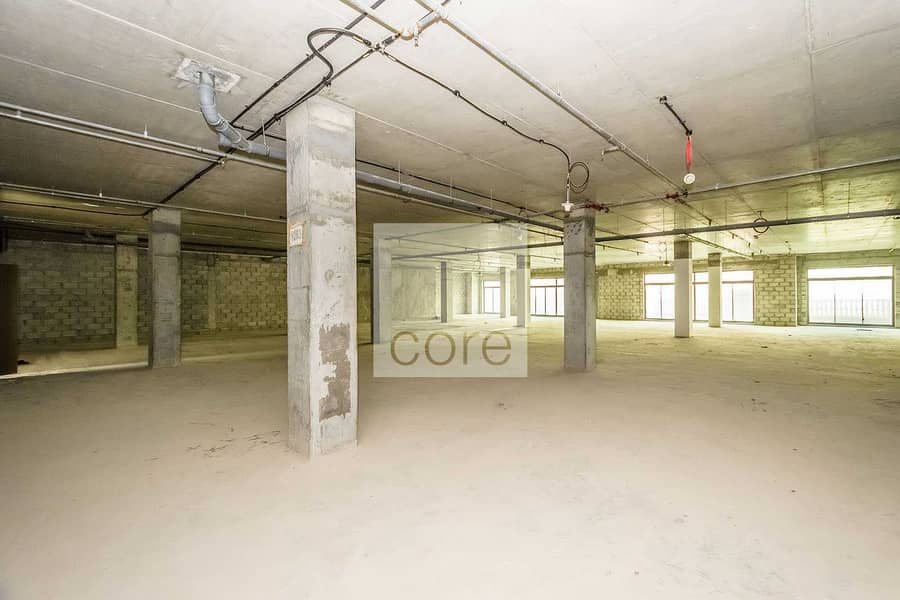 Shell and core office in Golden Mile Galleria Shell and core office in Golden Mile Galleria