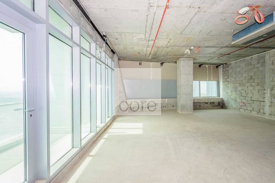 6 Spacious office located in  Business Bay