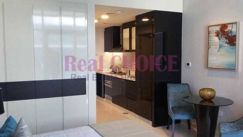 5 Fully Furnished | Nice Layout | High Floor Unit