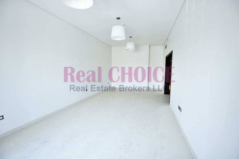 3BR | Laundry and Store | 12 Cheques  | chiller free