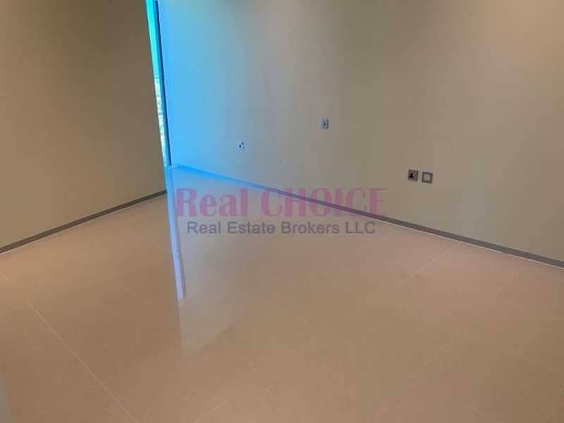 12 Chiller Free Pay in 4 Chqs Sea View 2BR in Park Place Tower